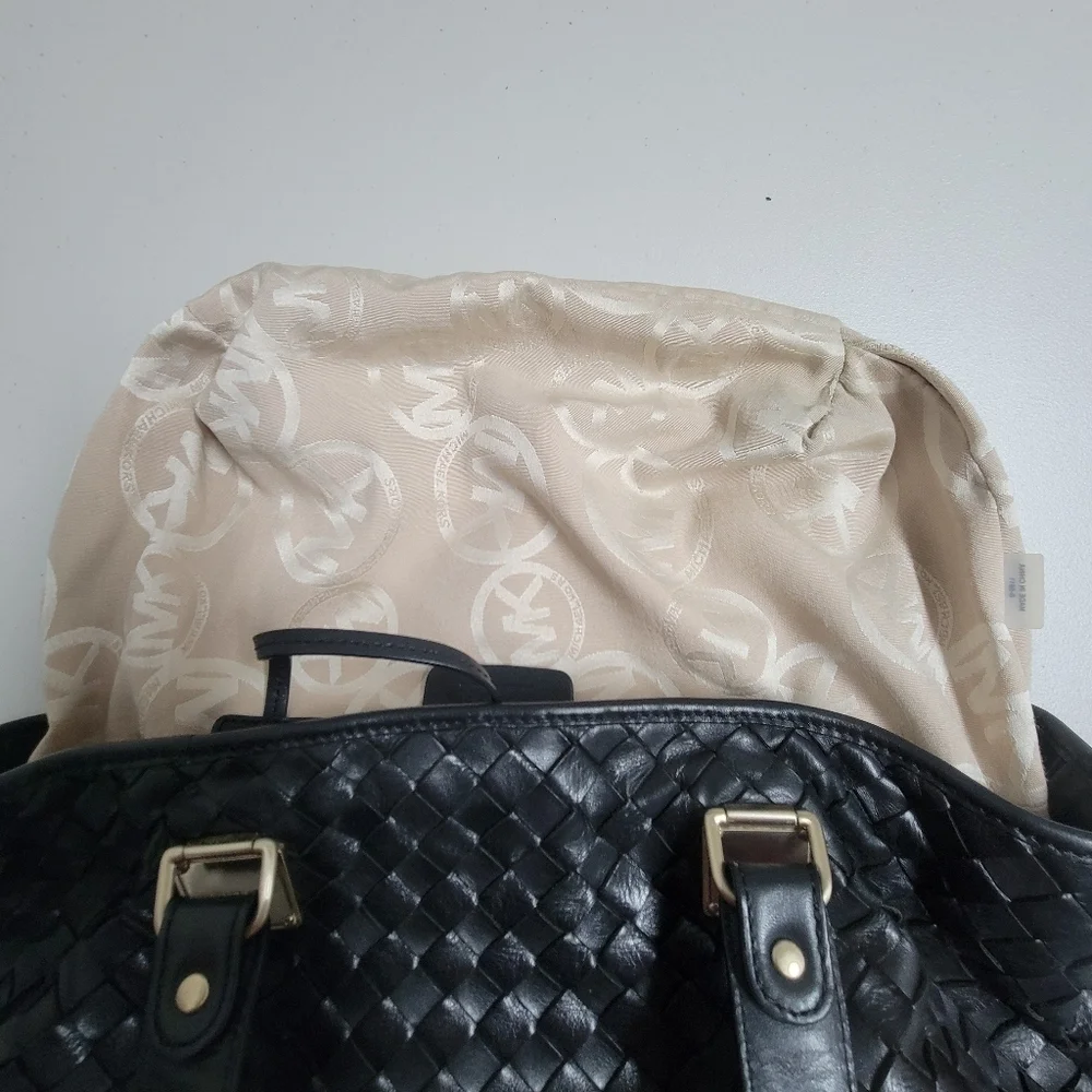 Michael Kors Newbury Woven Leather Shoulder Bag.